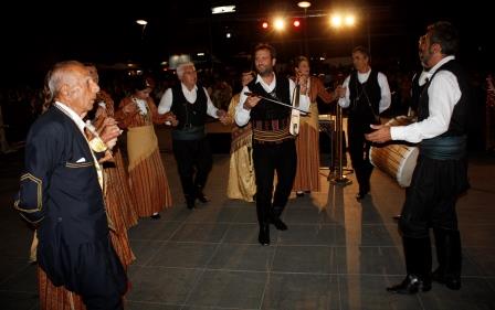 ADELFOTHTA.KROMNAION.KALAMARIAS.GAMOS.24.9.201710