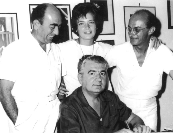 PSATHSA.PAPAGIANIPOYLOS.KAREZH.HLIOPOYLOS.05 8