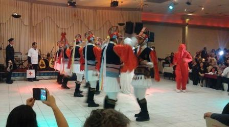 EFXINOS.LESXI.XARIESSAS.XOROS.27.12.2015.24