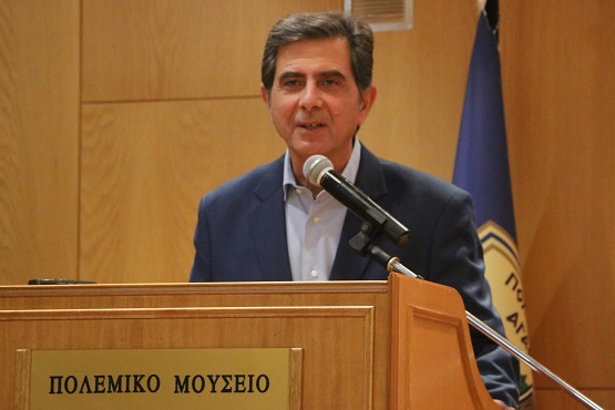 GIOYLEKAS.KOSTAS.PERISTEREOTAS.POLEMIKO.MOYSEIO.9.12.2025.IMG 0360