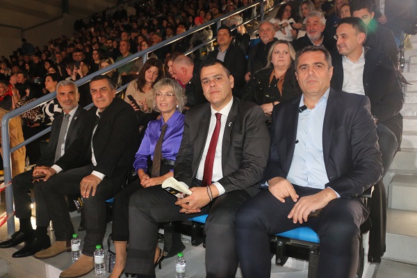POE.19.FESTIBAL.KARDITSA.EPISIMOI.13.12.2025.IMG 1250