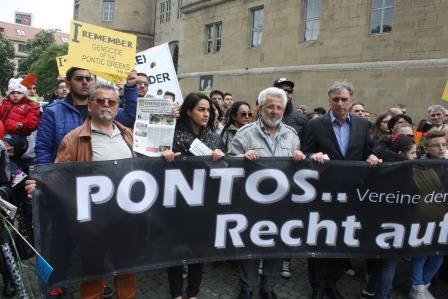 STUDGARD.GENOKTONIA.MNIMIO.EFXINOS.PONTOS.15.45.2016.IMG 6578