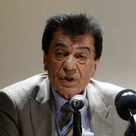 «Ηλιαχτίδα μέσα από τα χαλάσματα»